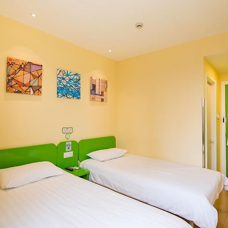 Hi Inn Shanghai Shibei Industrial Park Экстерьер фото