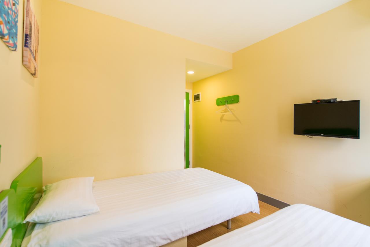Hi Inn Shanghai Shibei Industrial Park Экстерьер фото