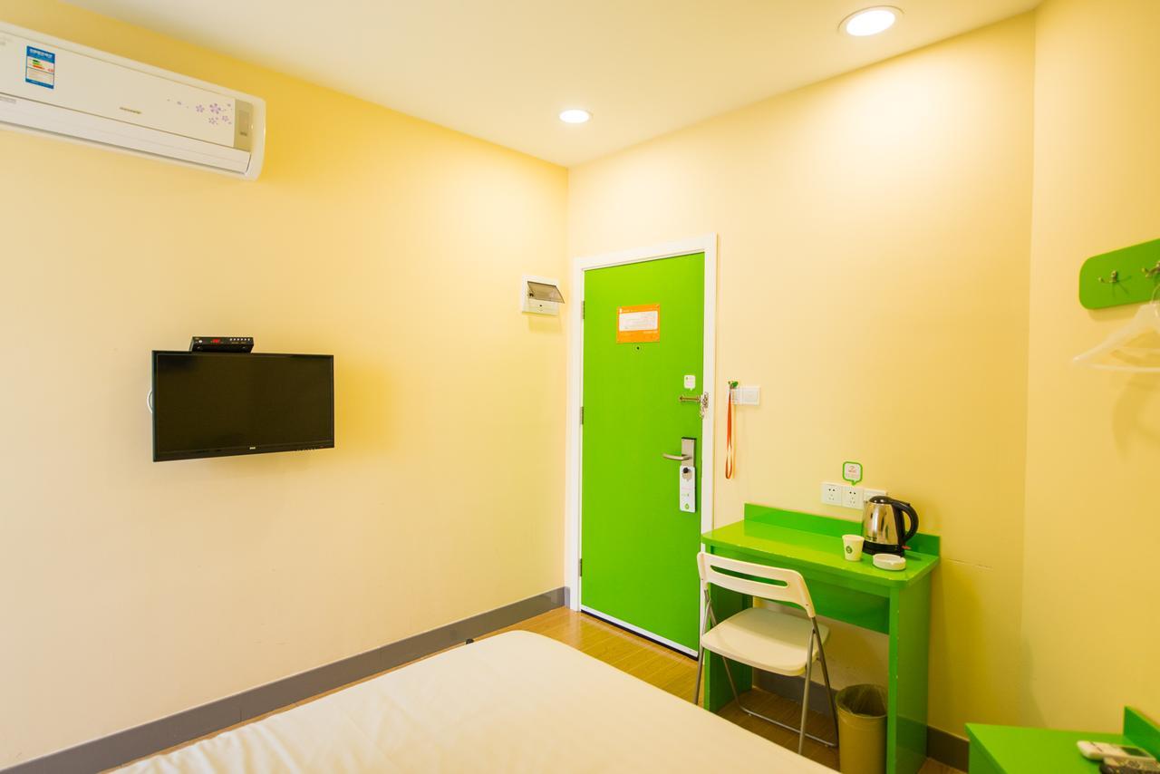 Hi Inn Shanghai Shibei Industrial Park Экстерьер фото